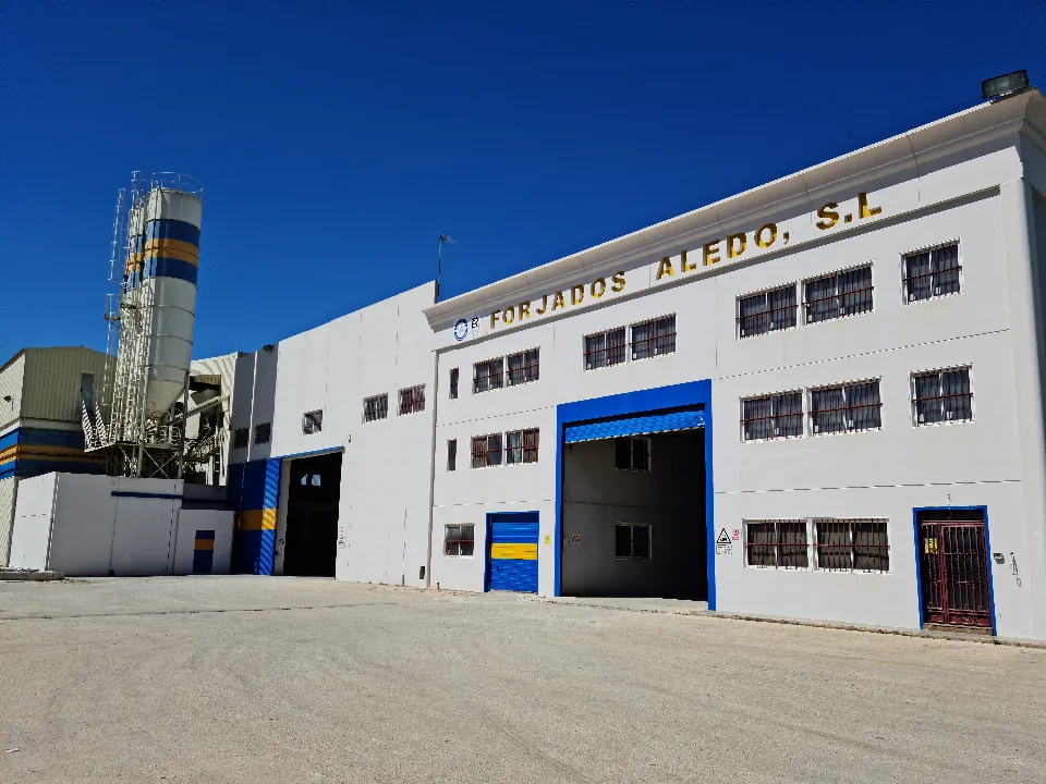 Personas, conocimiento y capacidad de fabricación.