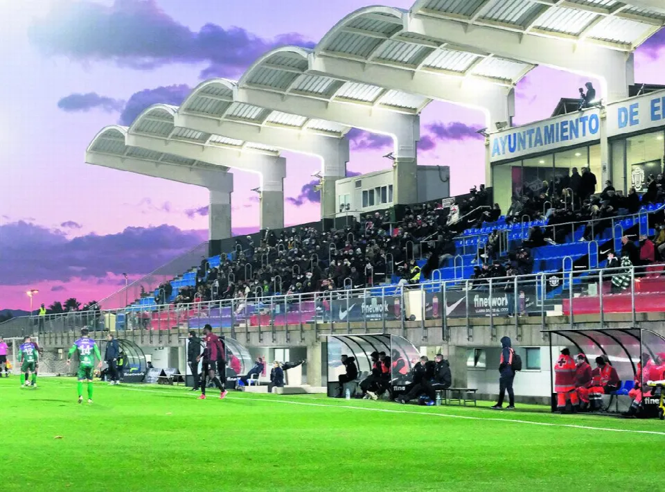 Estadio en Elda