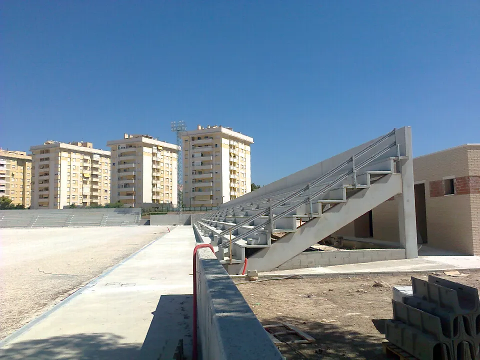 Gradas del estadio de Elda